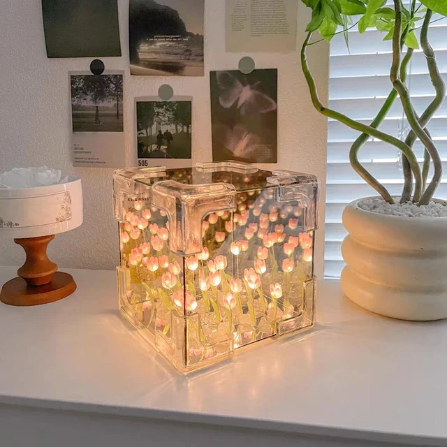 DIY Infinite Tulip Lamp